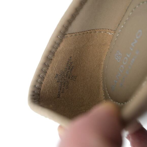 NEW Bandolino Women's 6 Tad Patent Wedge Heels Shoes Pumps - Picture 3 of 8